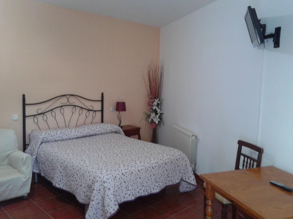 Hostal Restaurante "El Cercao" Sauca Rom bilde
